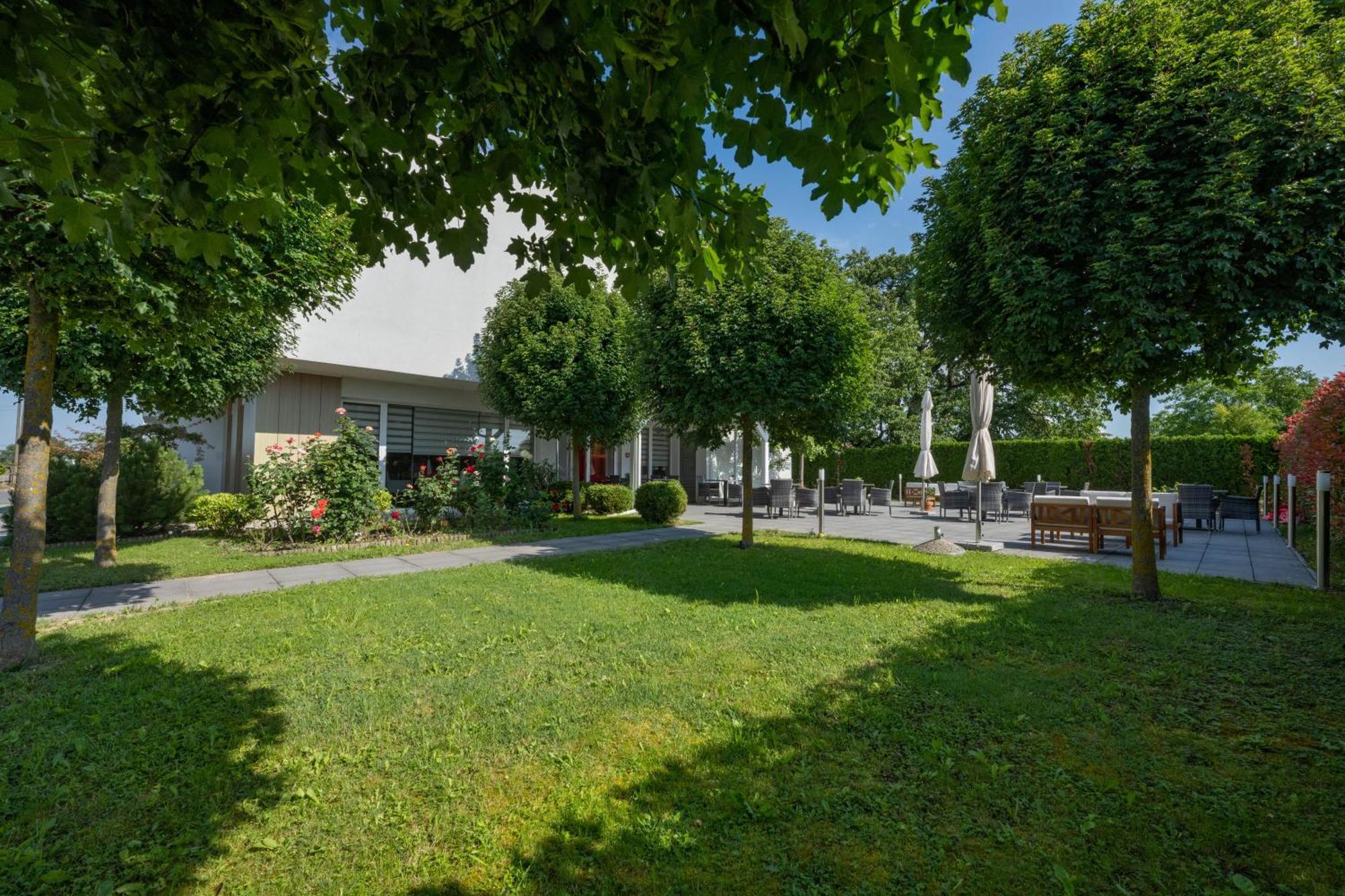Hotel Magdalena Zagreb Luaran gambar