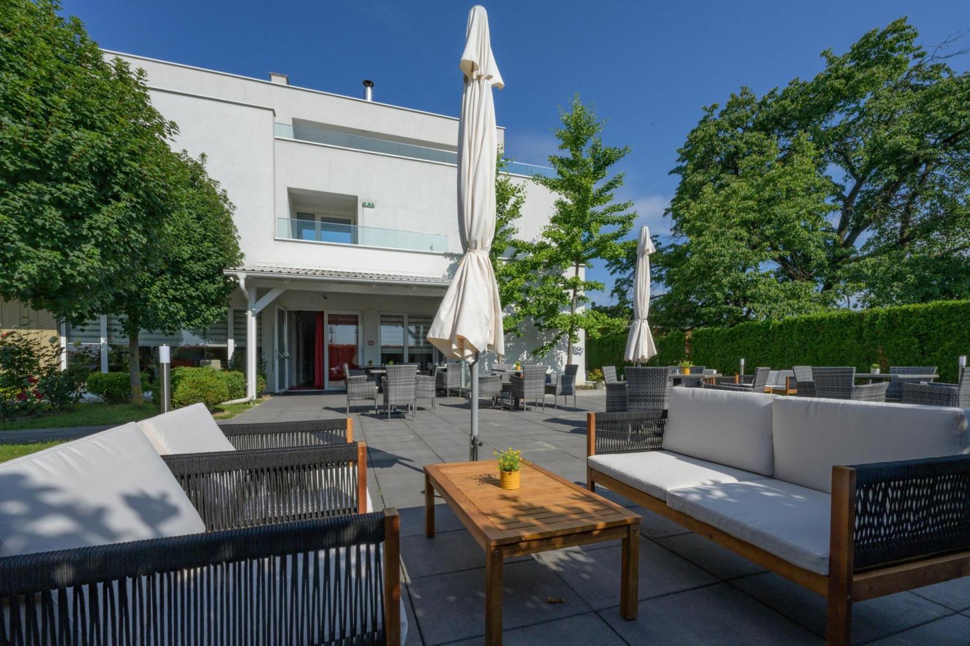 Hotel Magdalena Zagreb Luaran gambar