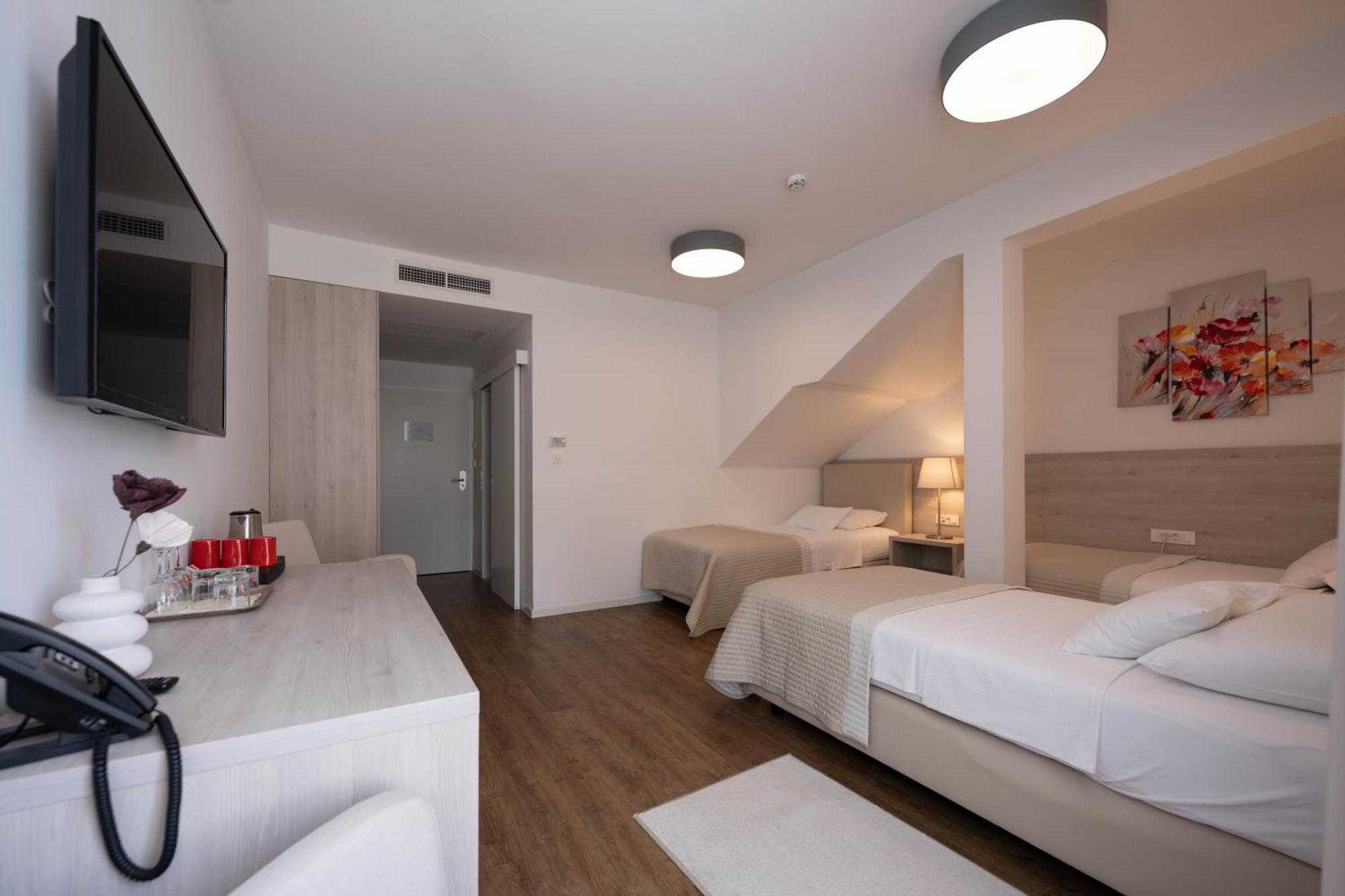 Hotel Magdalena Zagreb Luaran gambar