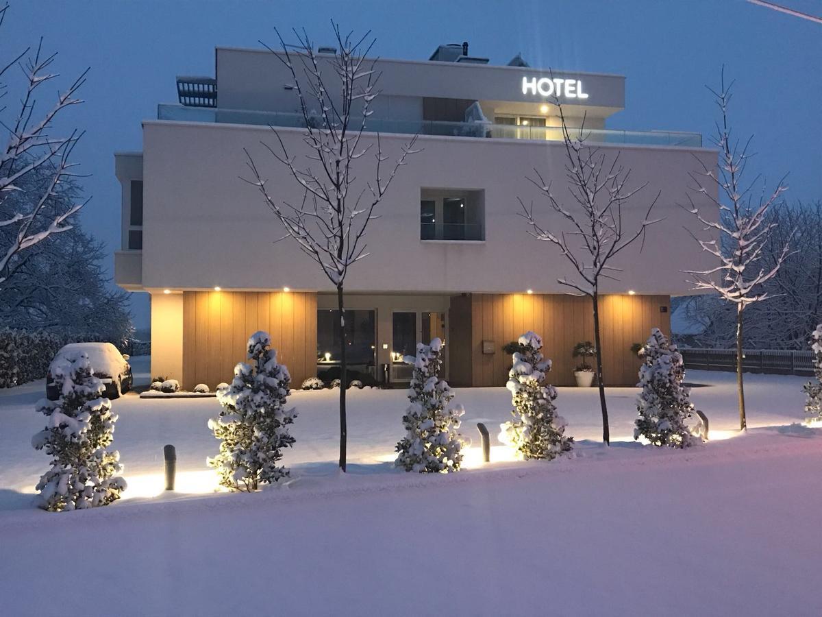 Hotel Magdalena Zagreb Luaran gambar
